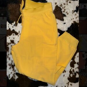 Mandala scrub joggers 🌙